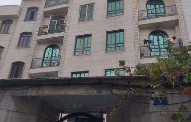 آپارتمان ۶۳ متری دو خواب خ دانشگاه