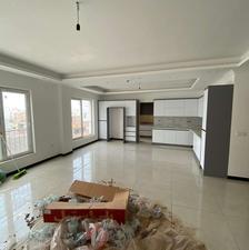 اجاره آپارتمان 180 متری نوساز لوکس مستغلات در خیابان هراز