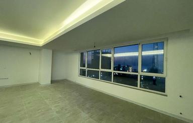 آپارتمان 150متر بلوار ساحلی ویو ابدی دریا