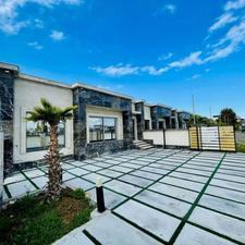 ویلانوساز 150 متر در جاده دریا شهرکی با گیت نگهبانی