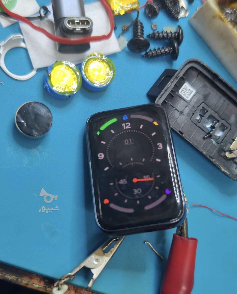 تعمیرات تخصصی ساعتهای هوشمند و انواع ایرپاد