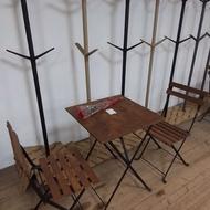 میز و صندلی چوبی تاشو