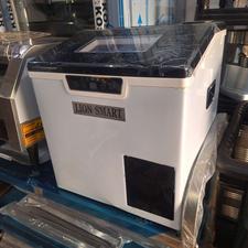 یخ ساز رومیزی وارداتی 20 کیلویی یخ خردکن دار