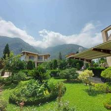 تاپ لوکشین شهرک دریاکنار حیاط درندشت750 متری