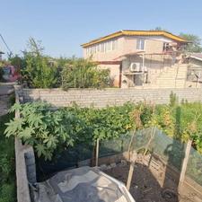 300متر زمین مسکونی به شرط پروانه