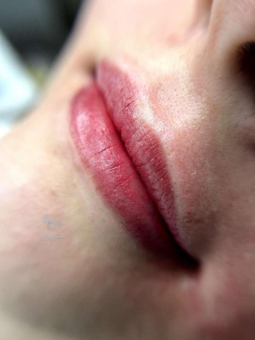 تینت لب،بن مژه،خط چشم