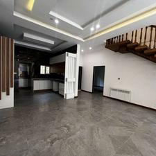 فروش ویلا 210 متر در خیابان امام خمینی