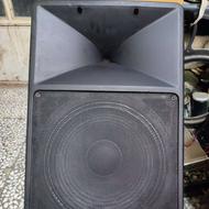 یک عدد بلندگوی اکتیو dj سری sx