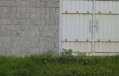 200 متر زمین مسکونی سند دار مرکز شهر