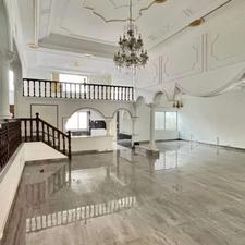 خانه ویلایی 362 متر در خیابان هراز