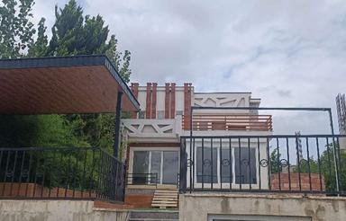 200متر ویلا 430متر زمین/مدرن /چشم انداز فوق العاده