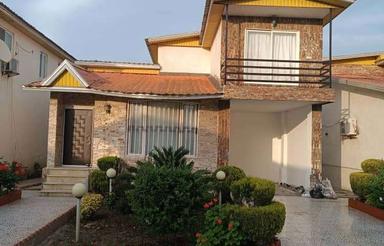 ویلا نیم پیلوت شهرک برند ساحلی مبله سند6دانگ 190متر