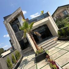 تریبلکس مدرن با سند تک برگ / ویوجنگل