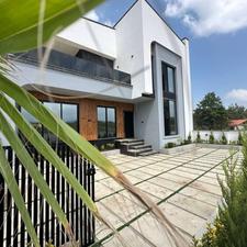 دوبلکس مدرن 200متری سند تک برگ تاپ لوکیشن 