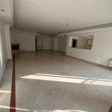  آپارتمان 180 متری در نیاوران