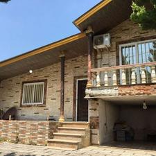 فروش ویلا نیم پیلوت225 مترسنددار