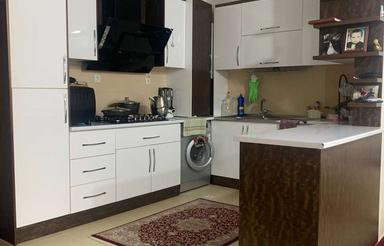 87 متر طبقه 5 ام شهرک با نگهبانی 24 ساعته