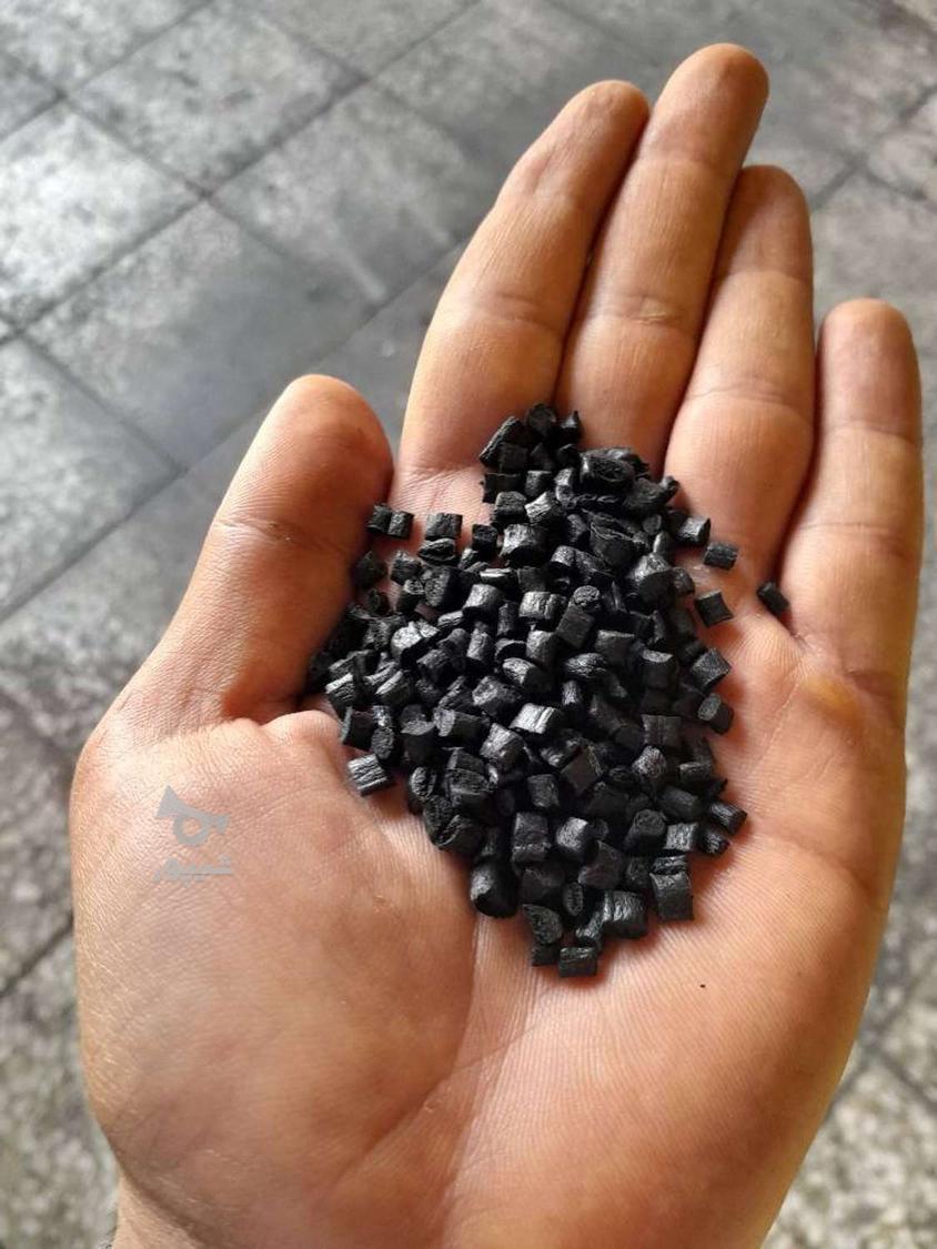 خرید و فروش انواع مواد پلاستیک نو و گرانولی