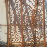 پایه فنس و ستون و نرده و حفاظ