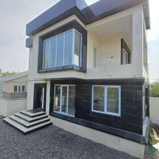 فروش ویلا 200 متر در مرکز شهر