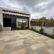 فروش همکف 180 متری شهرکی