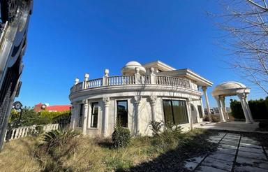 فروش ویلاباغ 550 متر استخرجکوزی سند