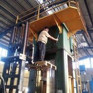 پرس 400 تن ضربه ای روسی