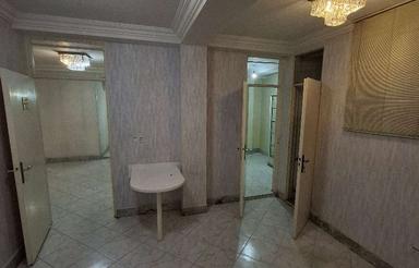 فروش خدماتی پزشکان49 متر میدان طالقانی پاساژ سپهر