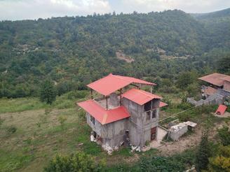 ویلا جنگلی 600 متری با چشم‌انداز رویایی