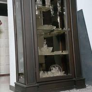 ویترین و میز عسلی