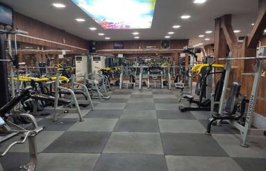 فروش باشگاه ورزشی ( بدنسازی)220متر