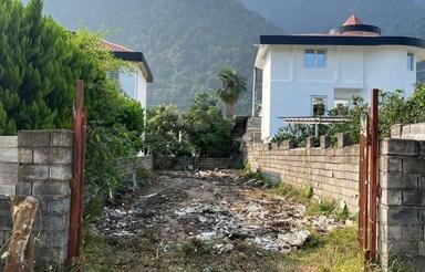 200 متر مسکونی با سند و جواز چلک نوشهر