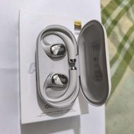 ایرپاد ایربادز هندزفری بلوتوثی القاییQCY کیو سی وای