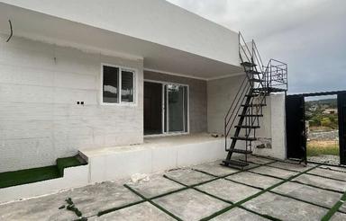 ویلا 140 متر نوساز در تلوباغ 5 کیلومتری ساری