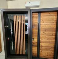 درب ضد سرقت بلوط نمای کامپوزیت کرکرهبرقی ضدسرقت کدL309