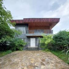 ویلا 300 متری شهرکی با 200 بنا سند دار چهار خواب لتینگان