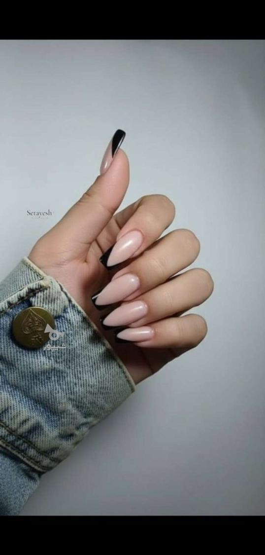 کاشت و طراحی ناخن حرفه ای