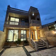 فروش ویلا 305 متر در باقرتنگه