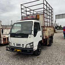 ایسوزو 3 تن مدل 87