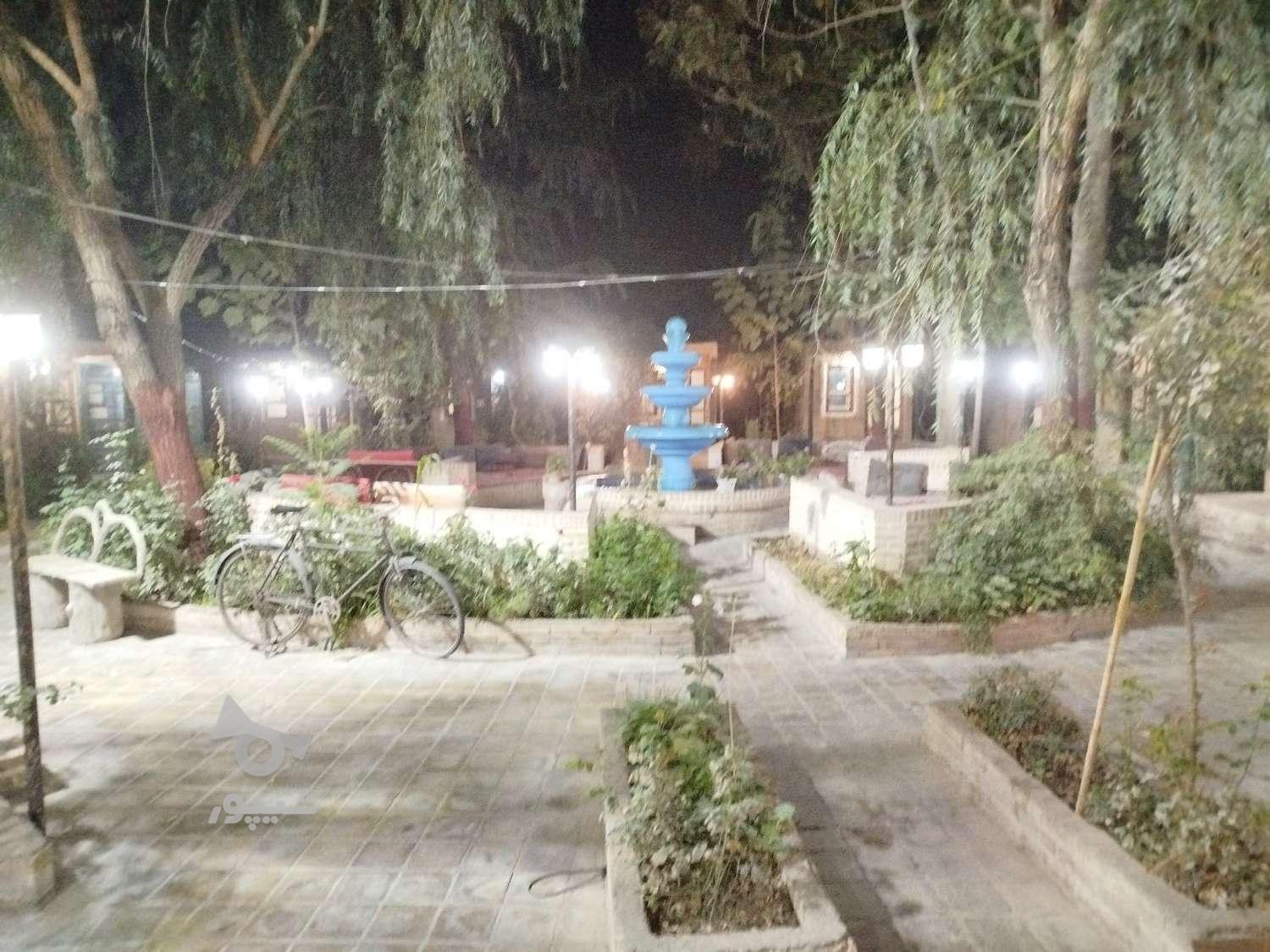 نیروی کار در سفره خانه - undefined