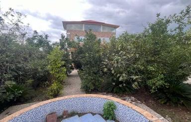 فروش ویلا 2000 متری با 500 متر بنا 5خواب/استخر دار