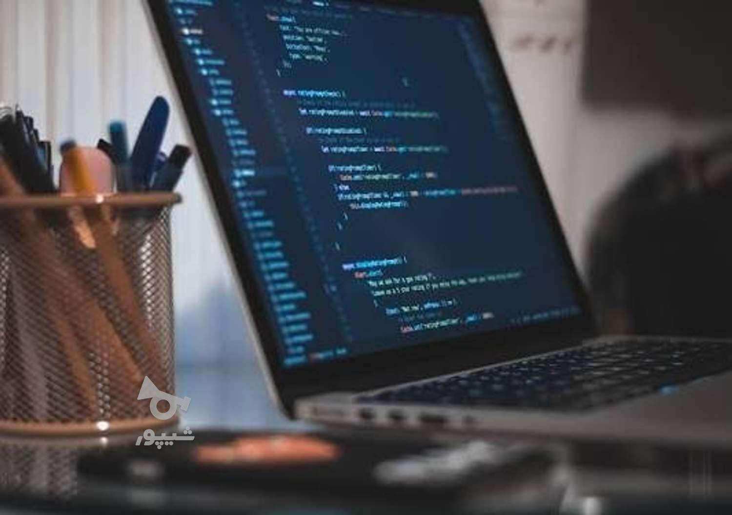 ارائه خدمات تخصصی وب و اپلیکیشن - undefined