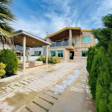 دوبلکس 300متری شخصی ساز در تاپ لوکیشن محمودآباد 