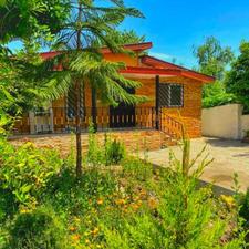 ویلا باغ 260 متر شهرکی مدارک کامل محموداباد