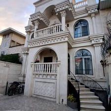 ویلا 200 متری سوپر لوکس در قلب فاز3