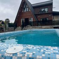 اجاره روزانه کلبه سویسی 400 متر استخر روباز چهارفصل