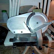 محک دستگاه کالباس بر