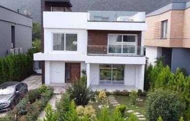 ویلا شهرکی 500 با 300 استخر سند روف نوساز چلک