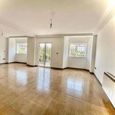 فروش آپارتمان 125 متری سه خواب تک واحدی در بهشتی