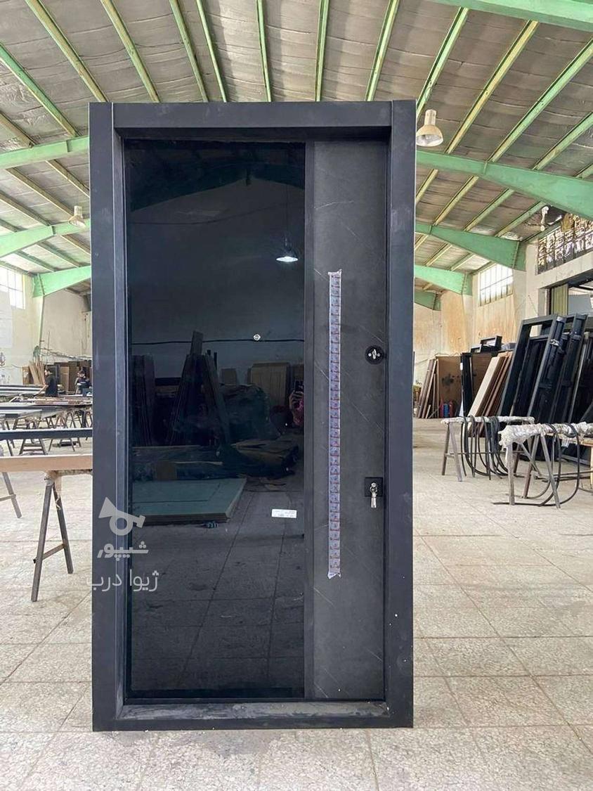 درب ضدسرقت روکش mdf ضد سرقت سرویس پنجره اتاق ژیوادرب1666